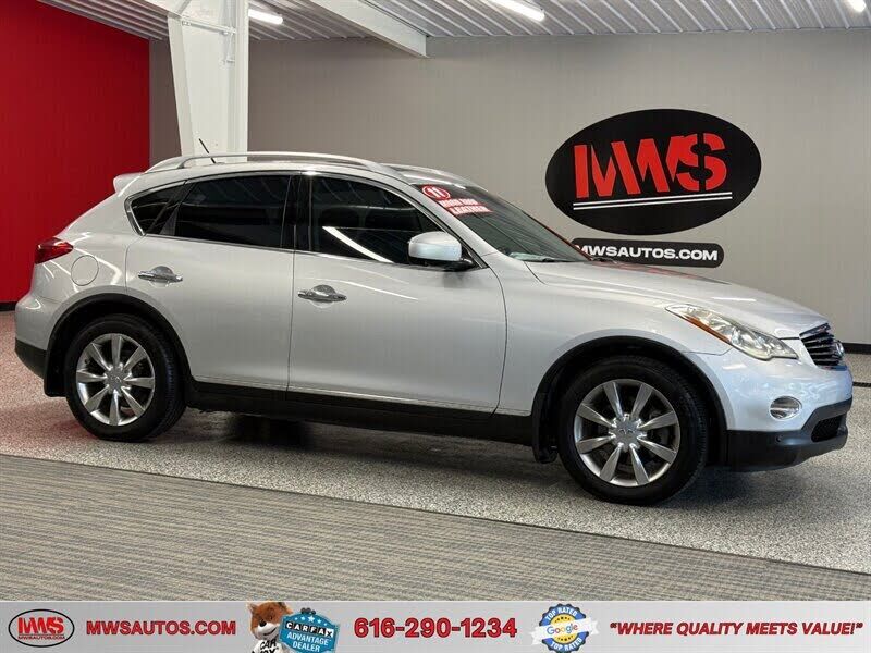 2011 INFINITI EX35