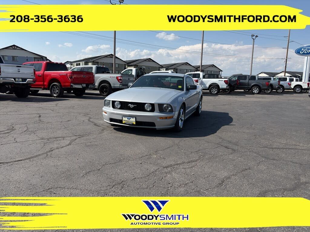 2005 FORD Mustang