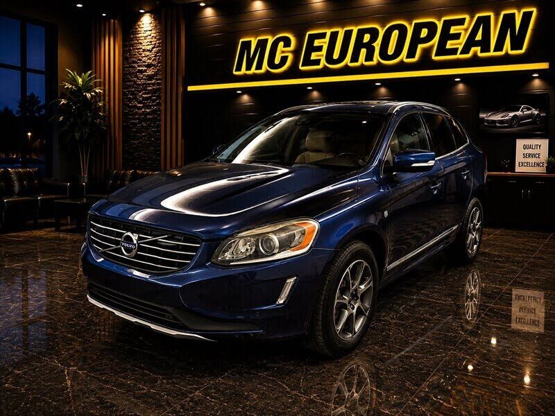 2015 VOLVO XC60