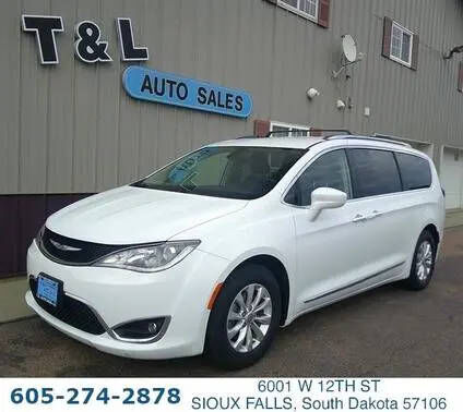 2019 CHRYSLER Pacifica