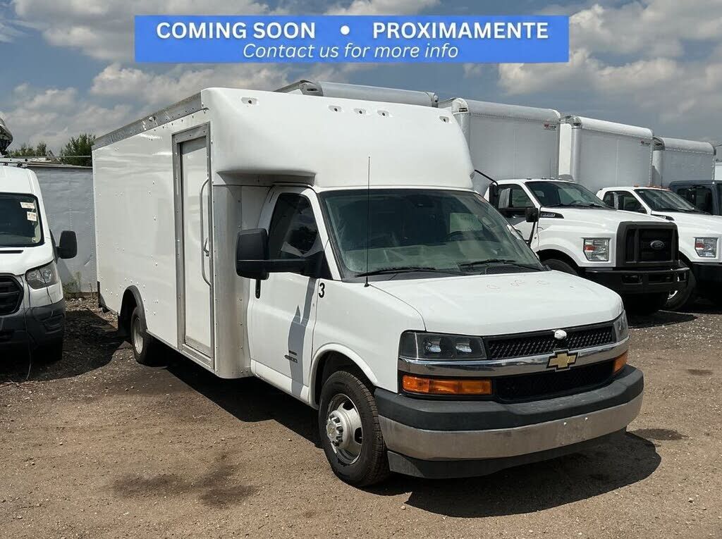 2022 CHEVROLET Express