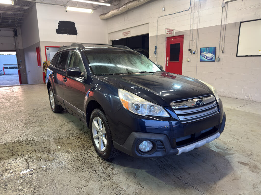 2014 SUBARU Outback