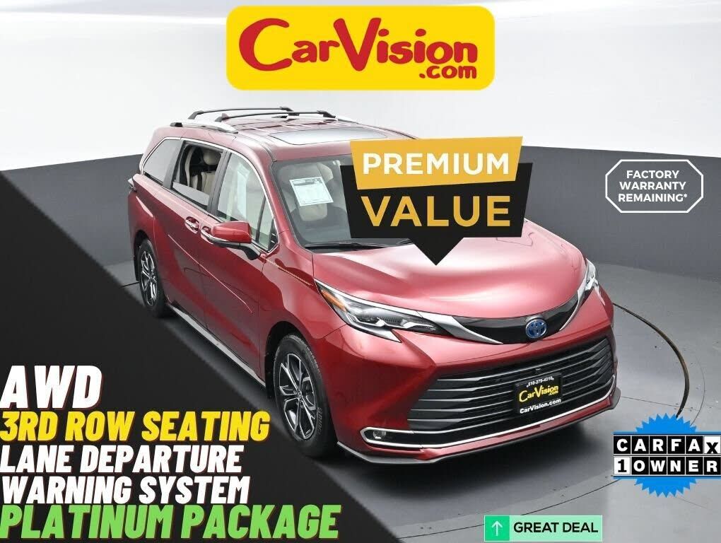 2025 TOYOTA Sienna