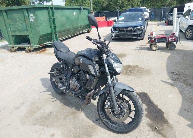 2020 YAMAHA MTN690