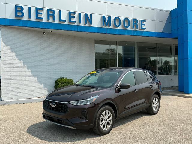 2023 FORD Escape