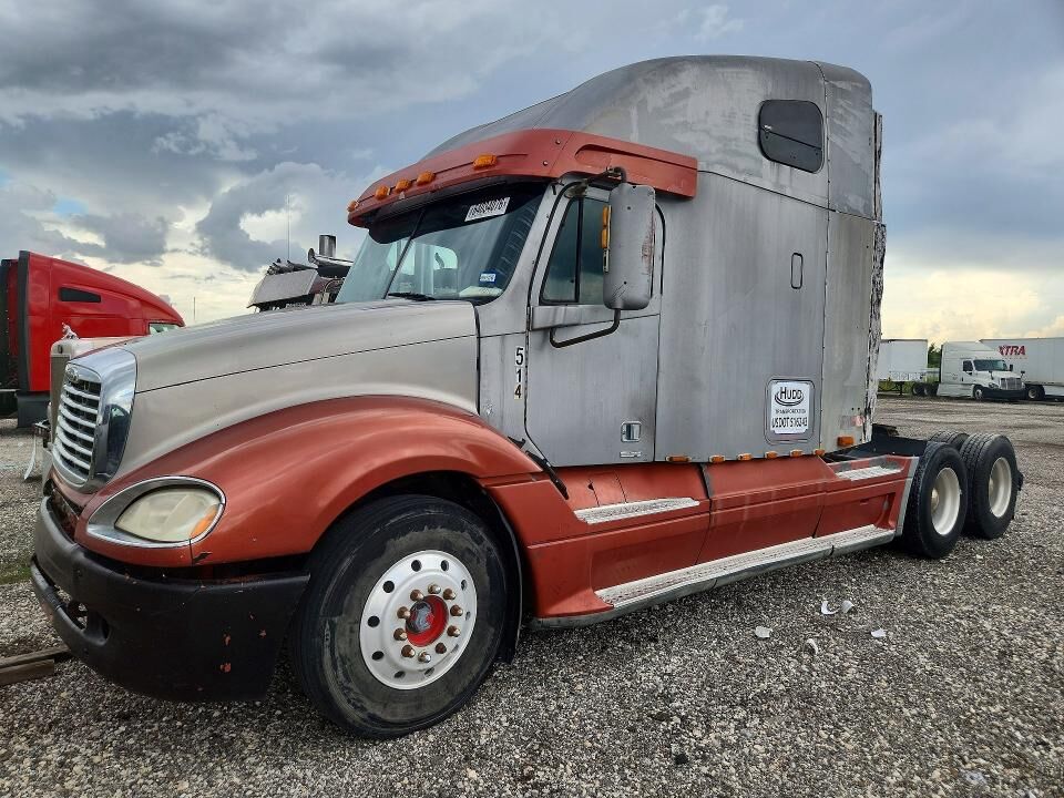 2001 FREIGHTLINER Columbia