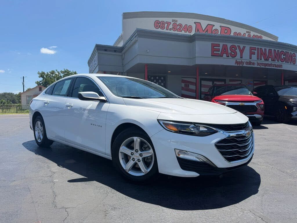 2024 CHEVROLET Malibu