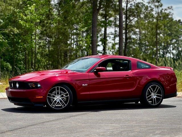 2011 FORD Mustang