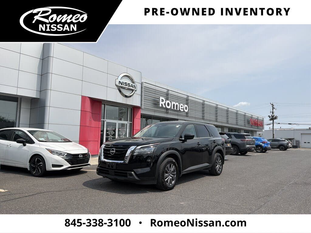 2025 NISSAN Pathfinder