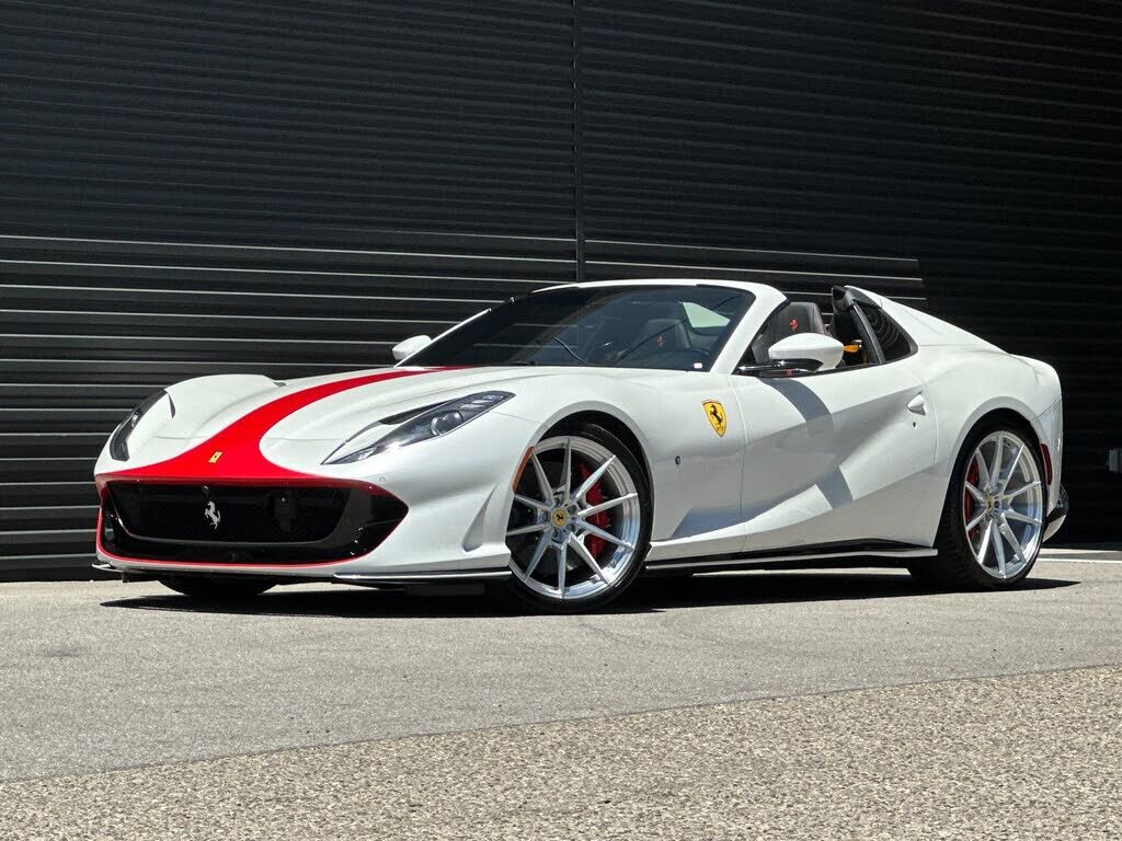 2022 FERRARI 812GTS