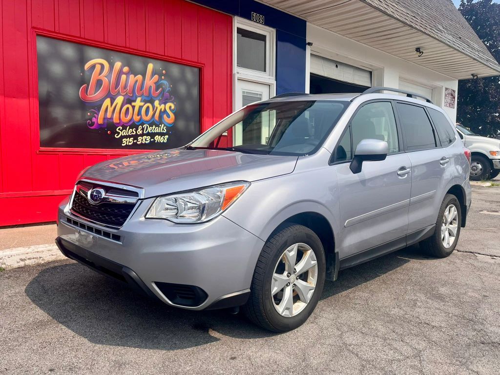 2016 SUBARU Forester