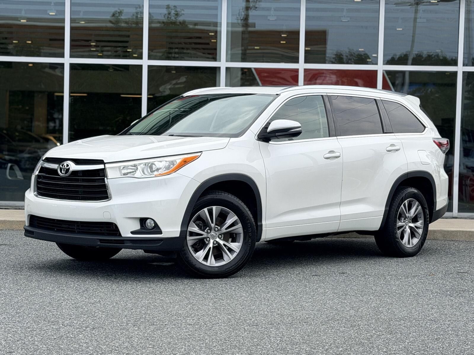 2015 TOYOTA Highlander