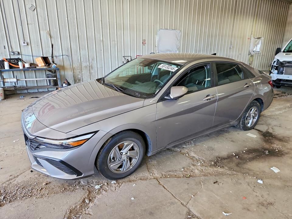 2025 HYUNDAI Elantra
