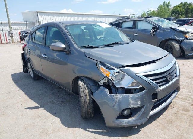 2018 NISSAN Versa