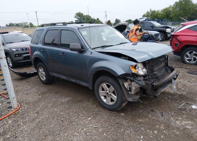 2012 FORD Escape