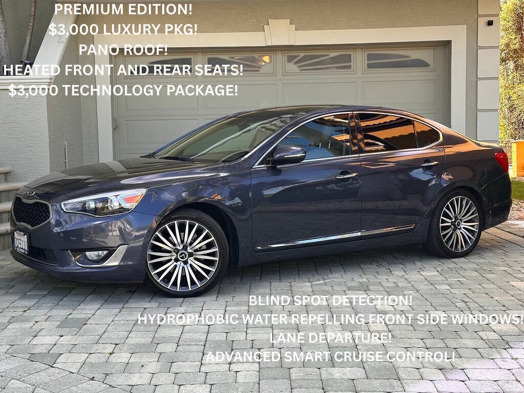 2014 KIA Cadenza