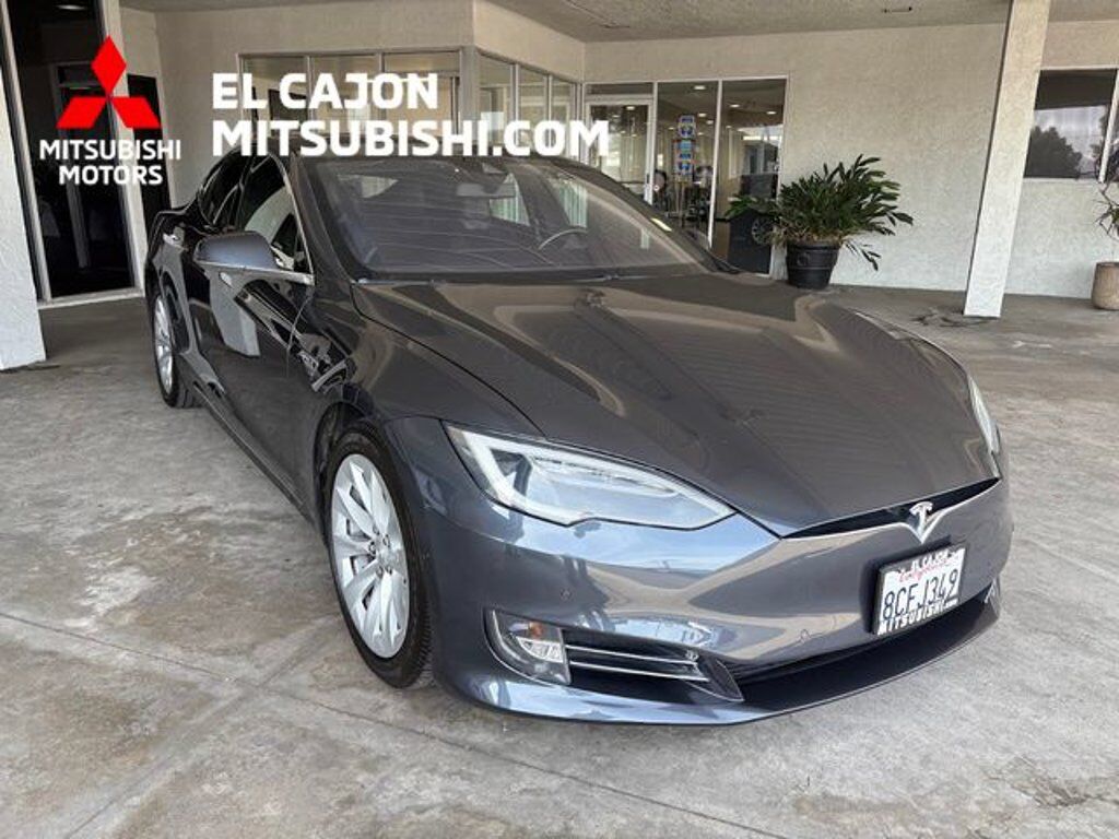 2016 TESLA Model S