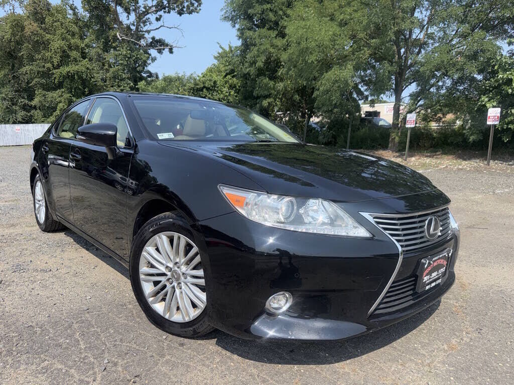 2015 LEXUS ES