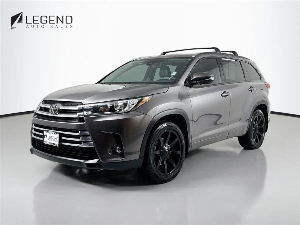 2019 TOYOTA Highlander