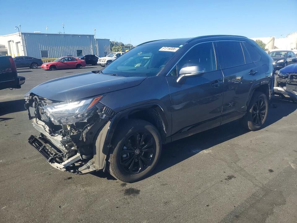 2022 TOYOTA RAV4