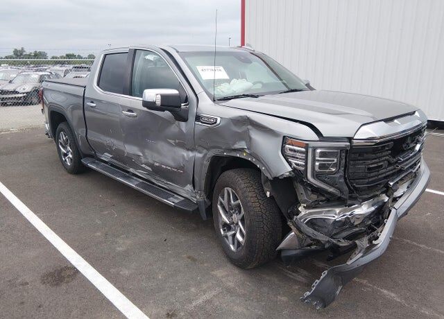 2023 GMC Sierra
