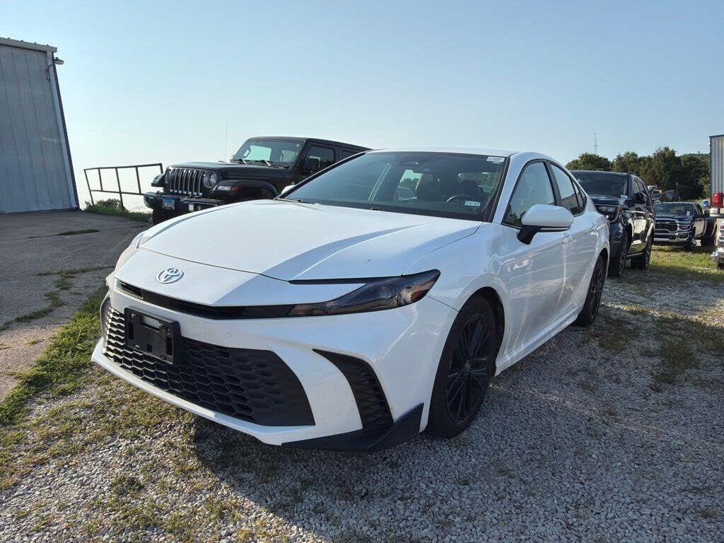 2025 TOYOTA Camry