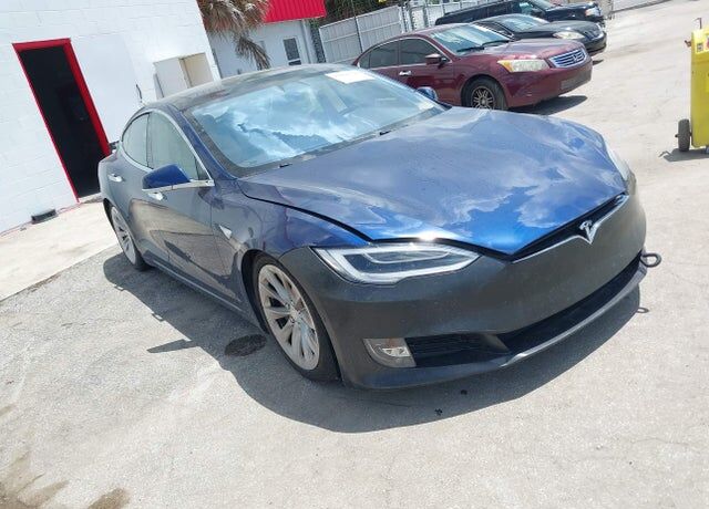 2018 TESLA Model S