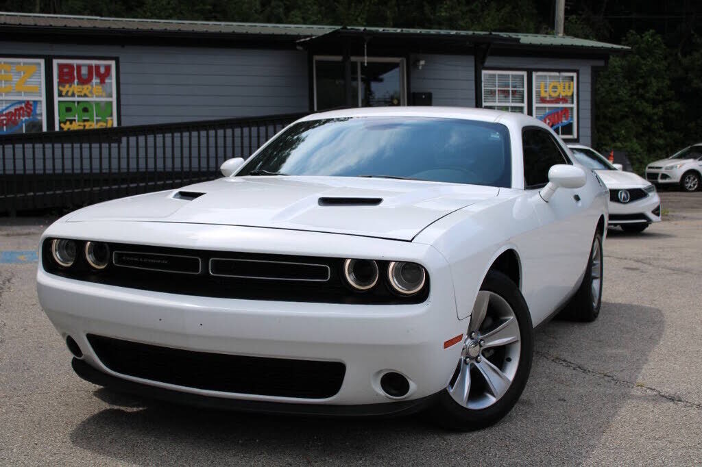 2016 DODGE Challenger
