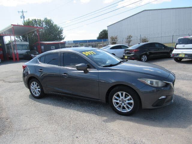 2016 MAZDA Mazda3