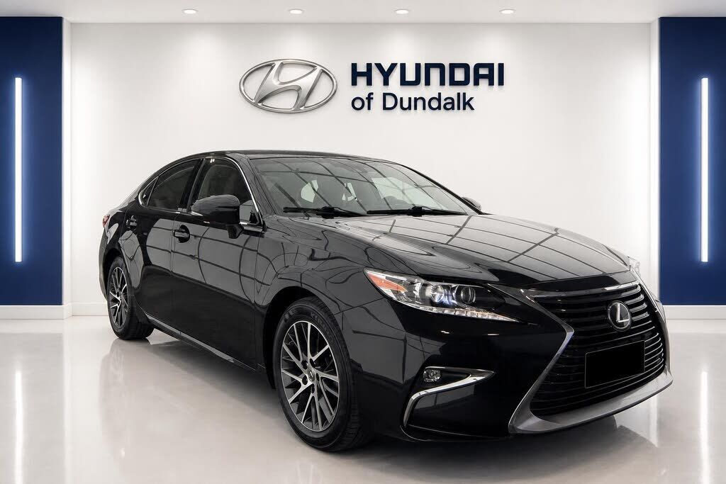 2017 LEXUS ES