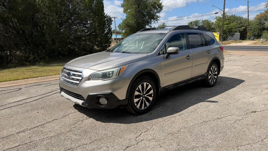 2015 SUBARU Outback