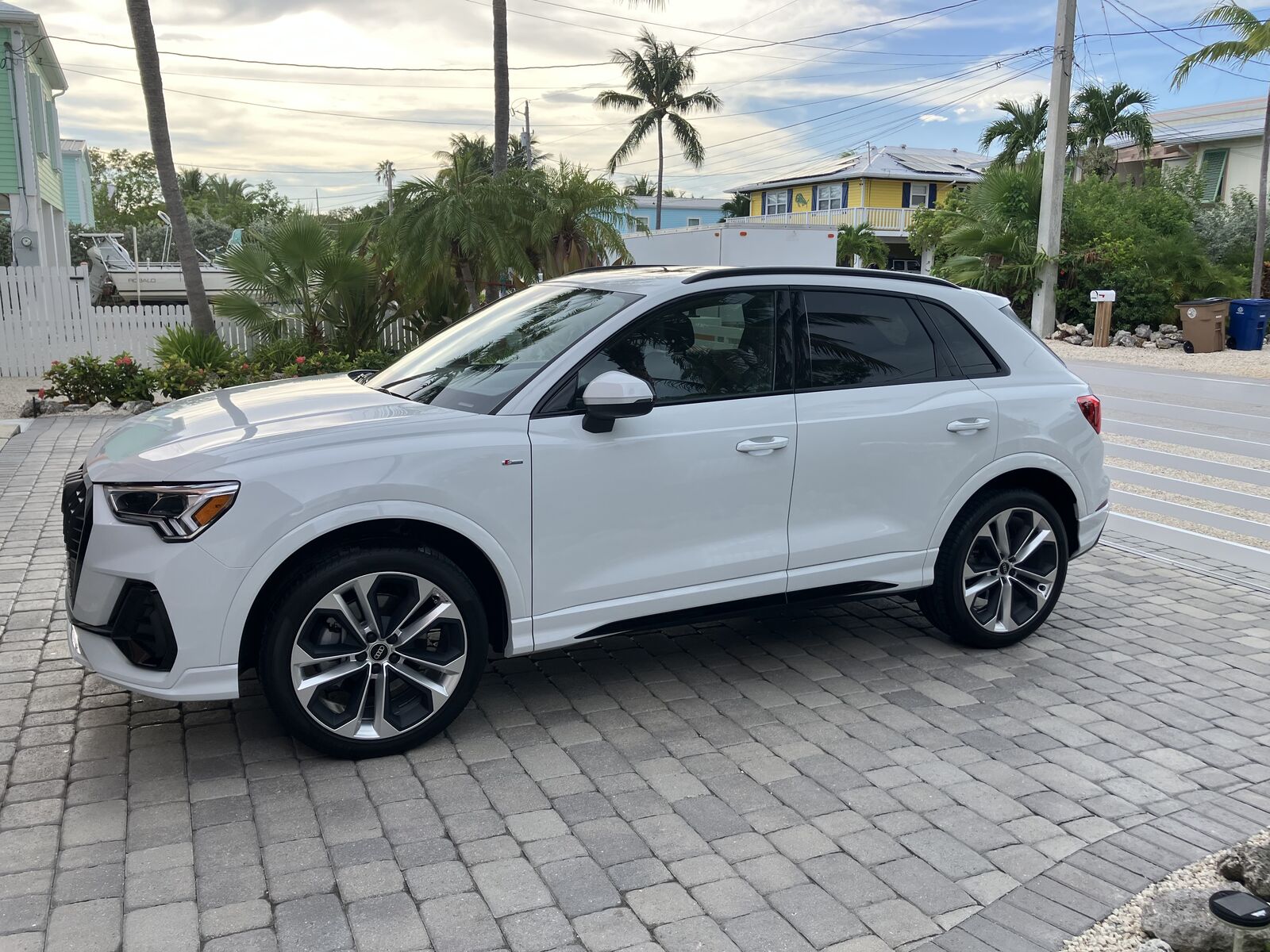 2022 AUDI Q3
