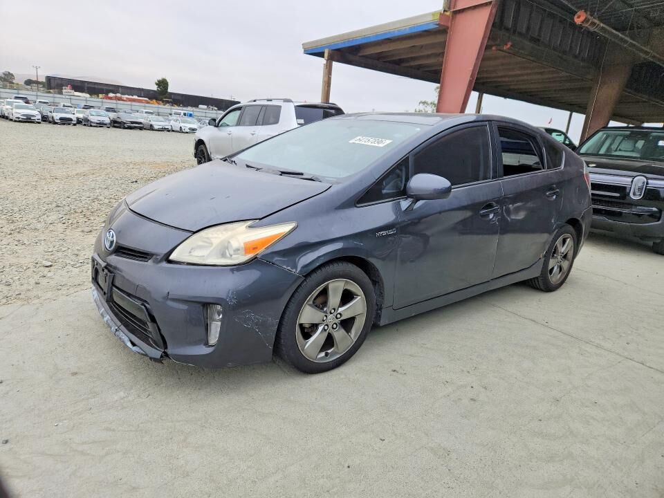 2015 TOYOTA PRIUS