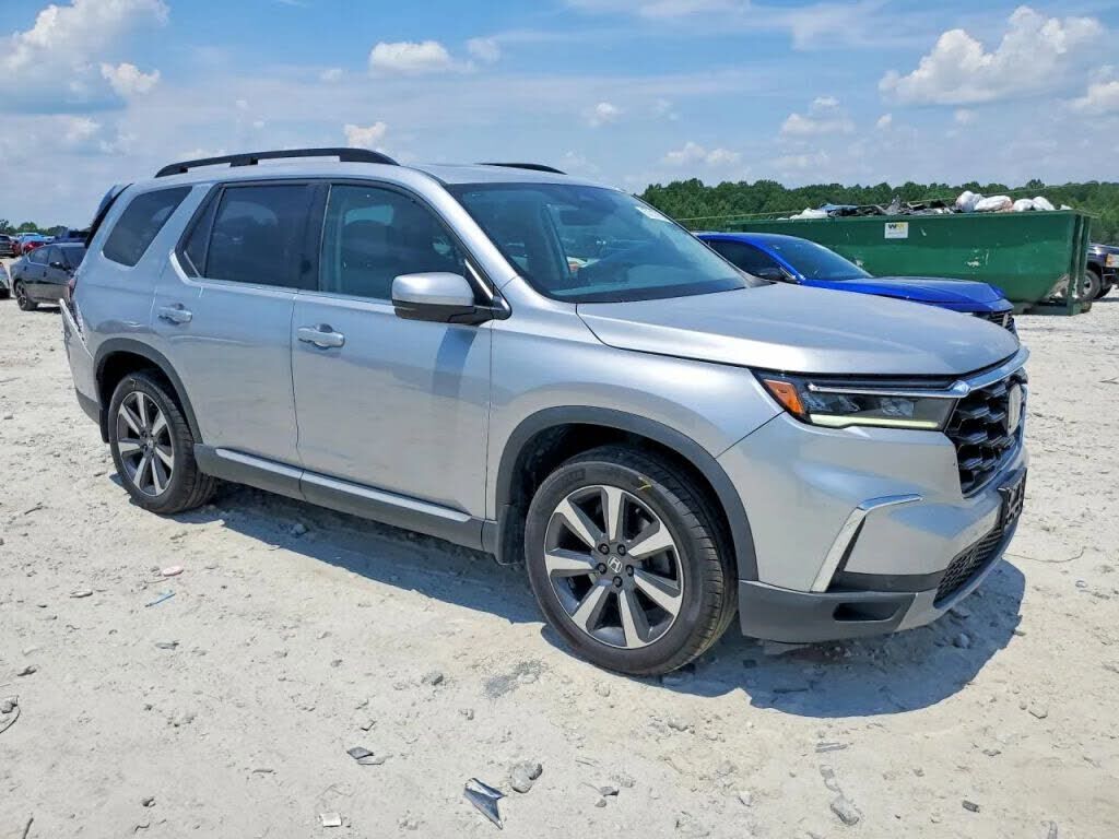 2025 HONDA Pilot