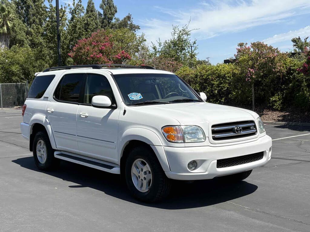 2002 TOYOTA Sequoia