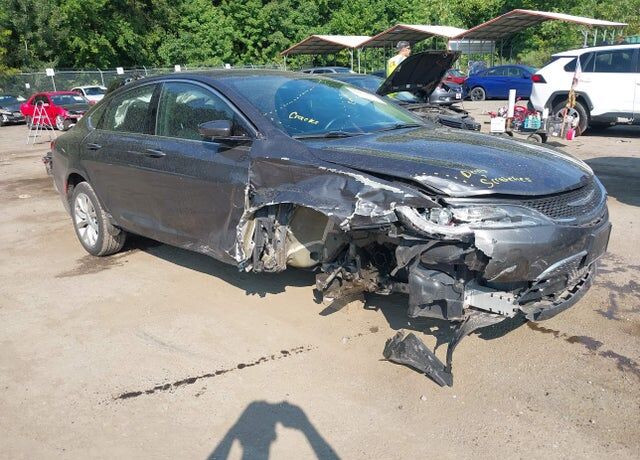 2015 CHRYSLER 200