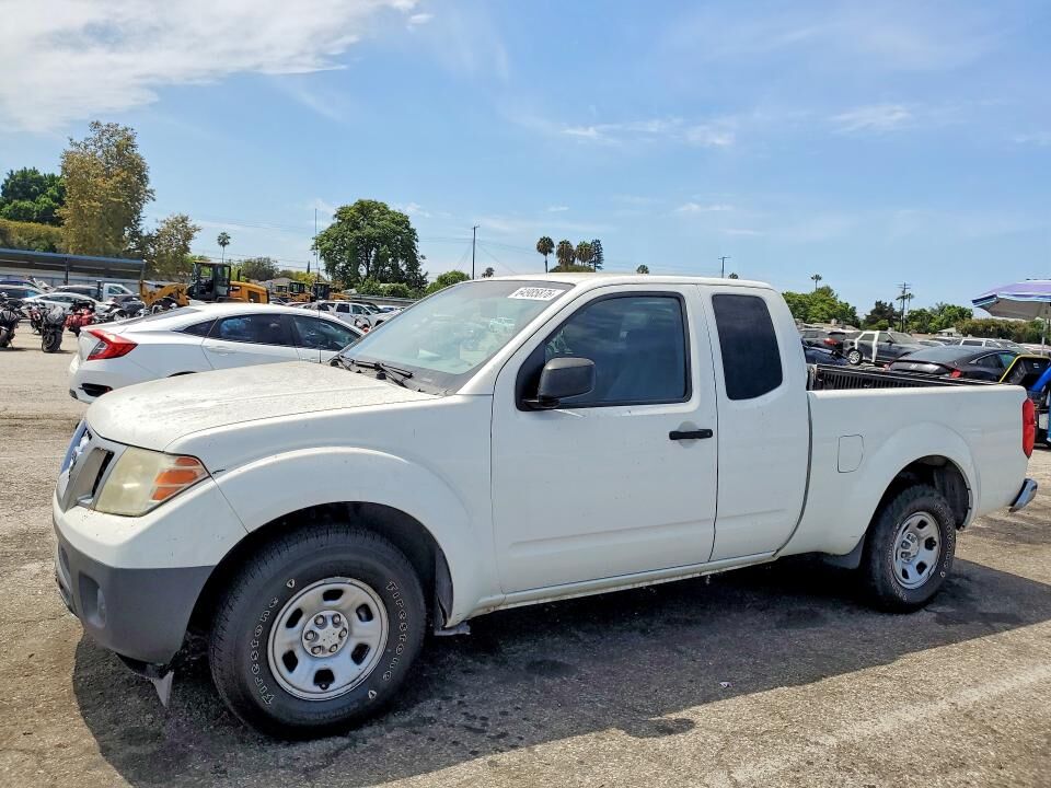 2016 NISSAN Frontier