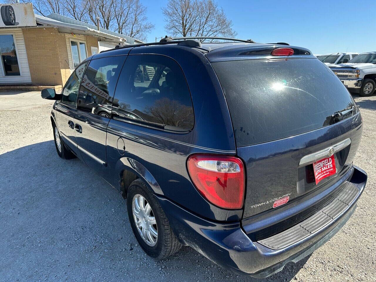 2005 CHRYSLER Town and Country