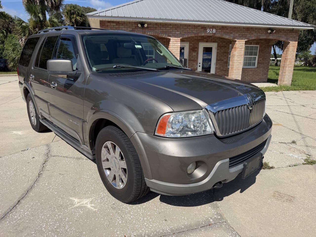2004 LINCOLN Navigator