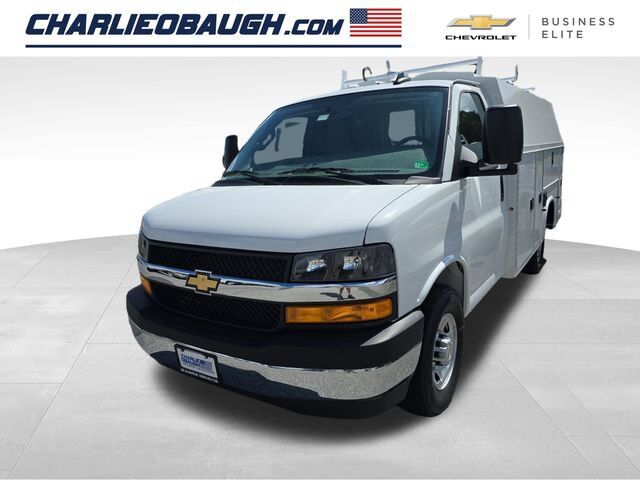 2025 CHEVROLET Express
