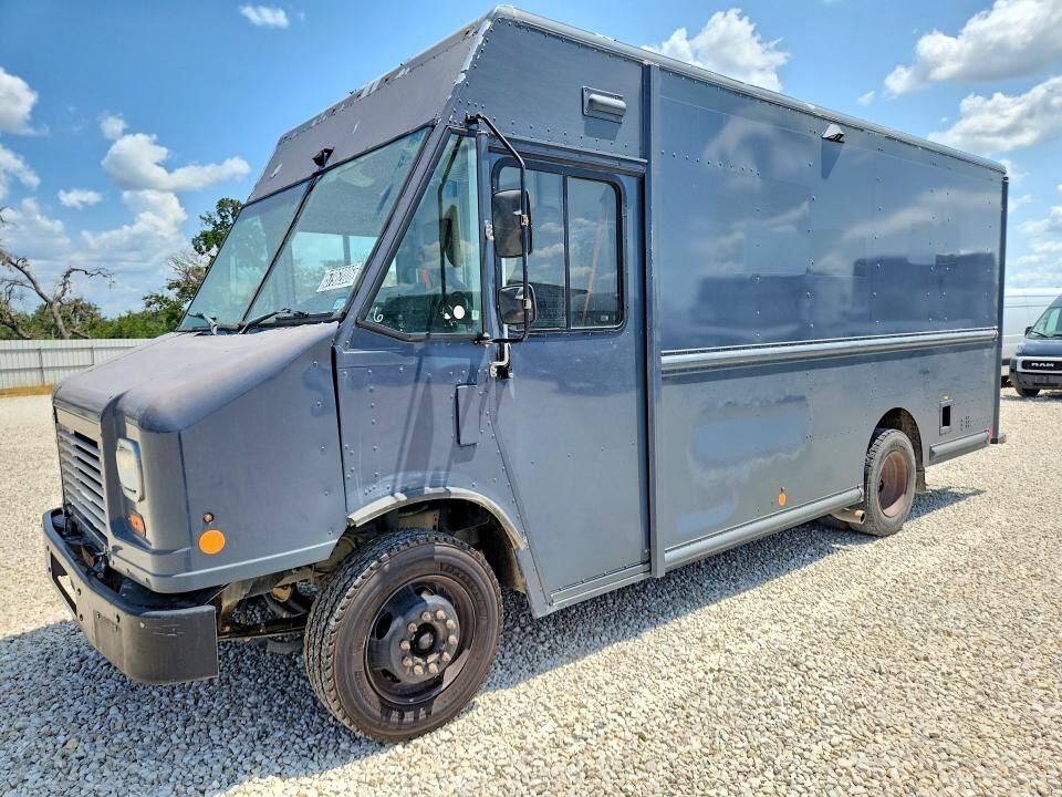 2020 FORD Commercial Chassis