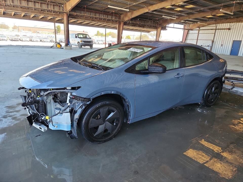 2024 TOYOTA PRIUS