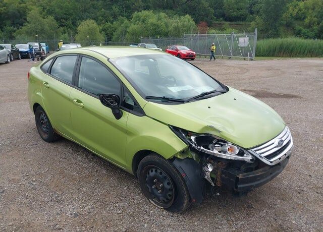 2011 FORD Fiesta