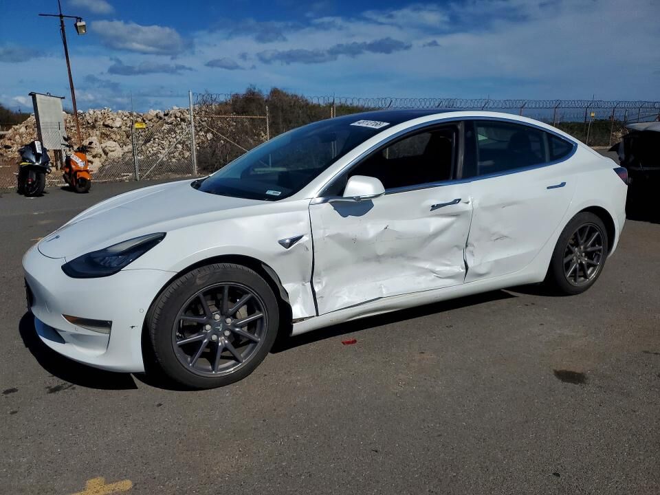 2018 TESLA Model 3