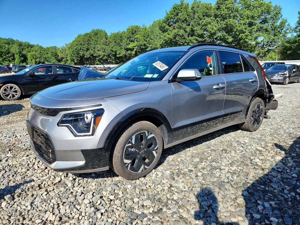 2023 KIA Niro