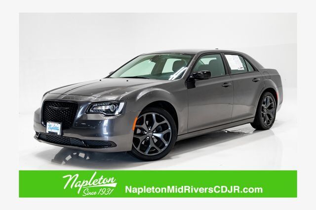 2021 CHRYSLER 300
