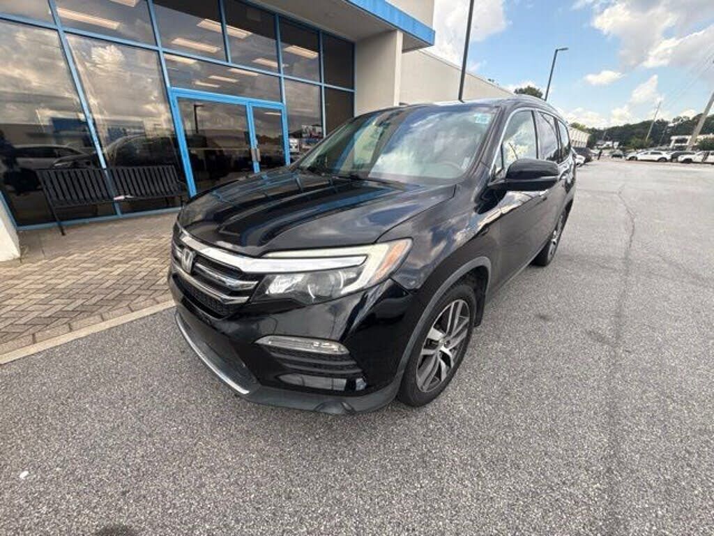 2017 HONDA Pilot