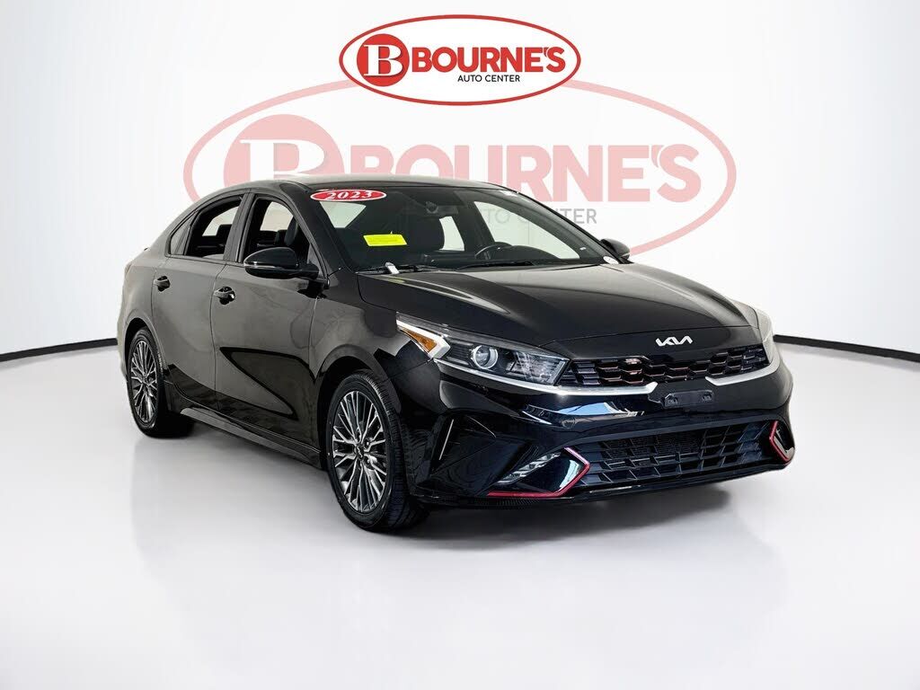 2023 KIA Forte