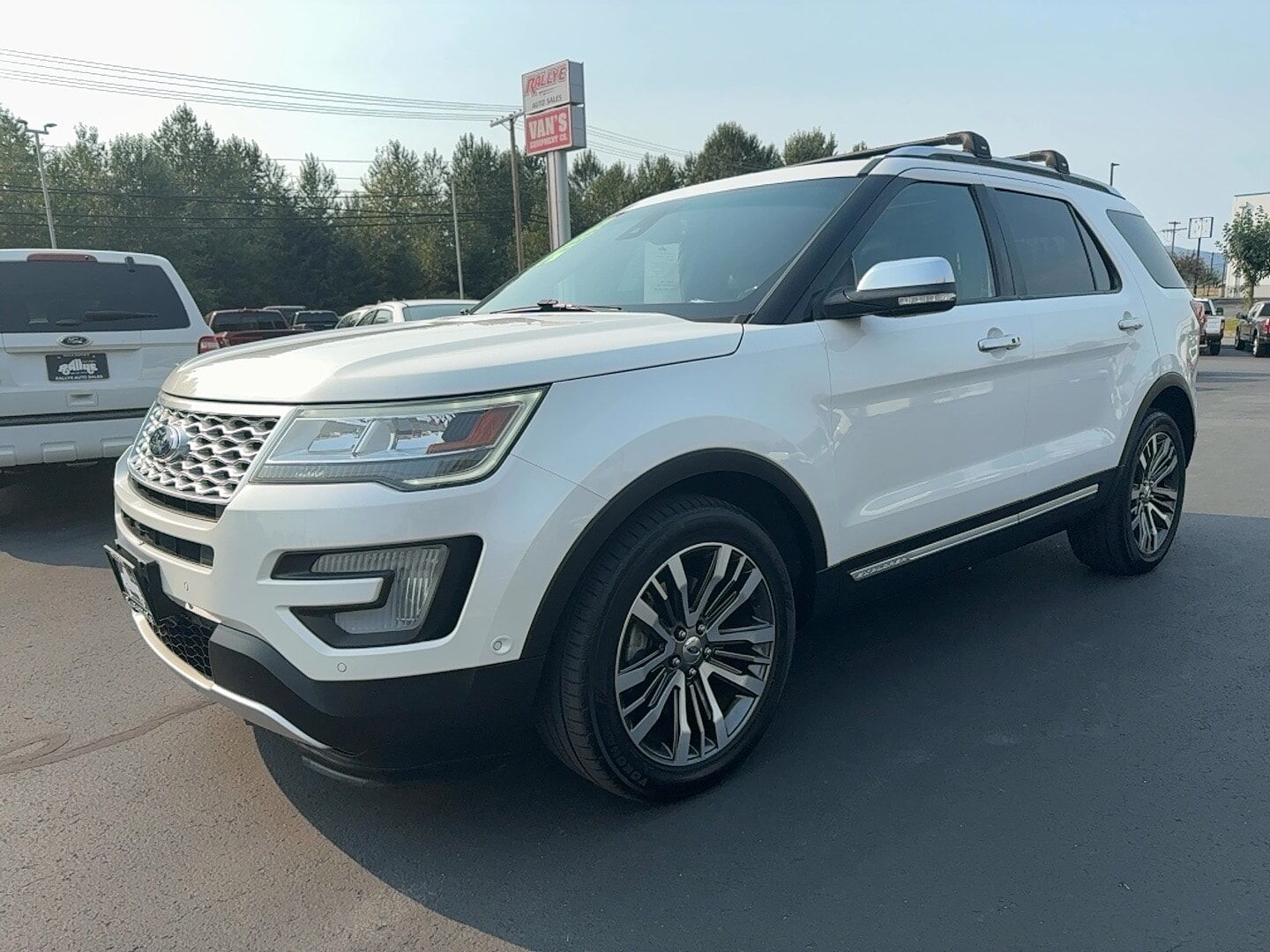 2016 FORD Explorer
