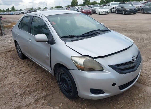 2008 TOYOTA Yaris